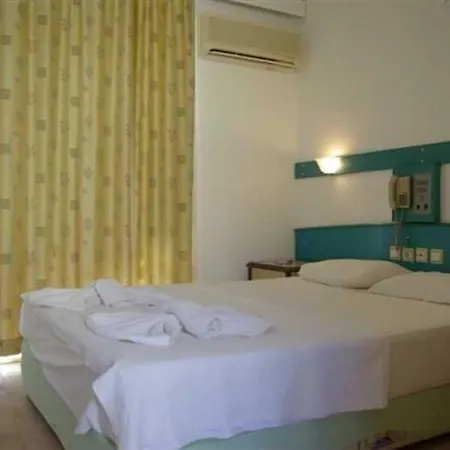 Zeybek Hotel 2*